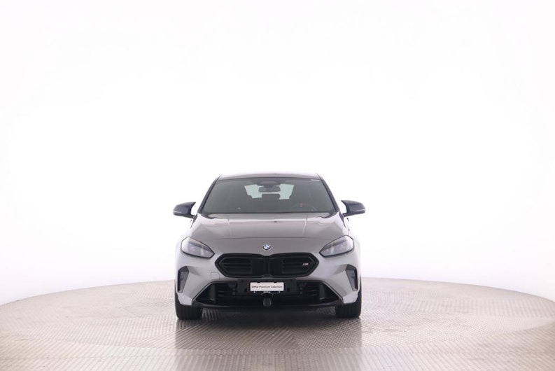 Vehicle image BMW 1 SERIES