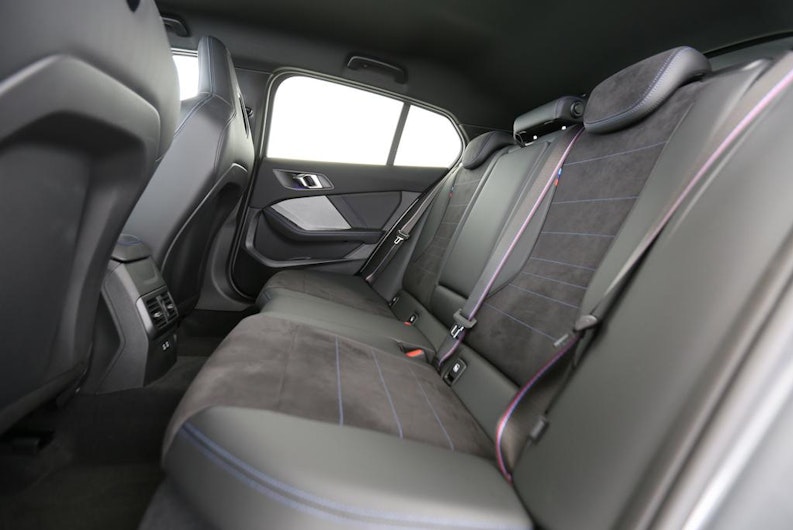 Vehicle image BMW 1 SERIES