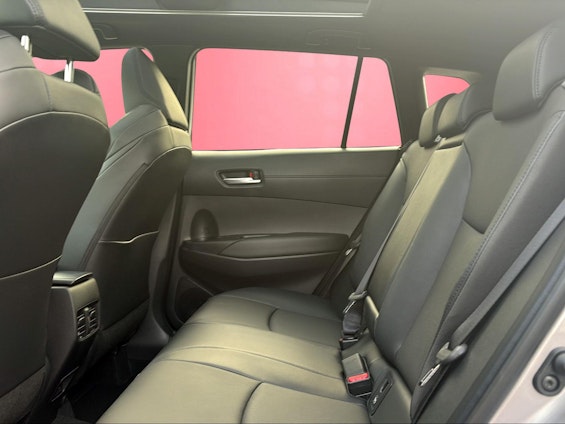 Vehicle image 11 Vehicle image 11