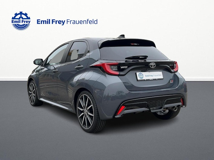 Vehicle image TOYOTA YARIS