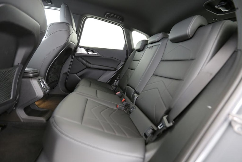 Vehicle image BMW 2 SERIES