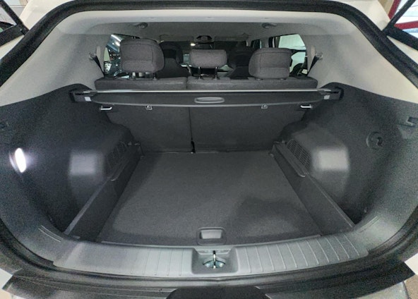 Vehicle image 3 Vehicle image 3