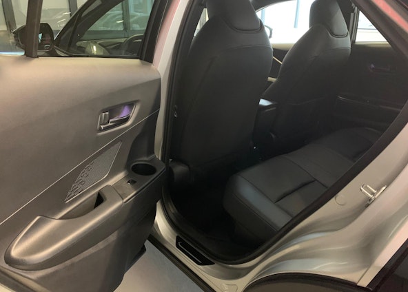 Vehicle image 13 Vehicle image 13