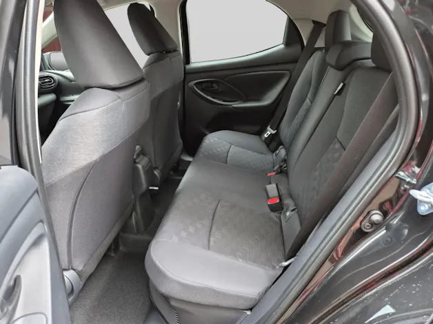 Toyota Yaris 1.5 VVT-i HSD Trend