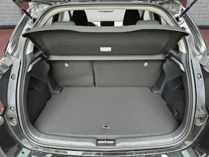 Toyota Yaris 1.5 VVT-i HSD Trend