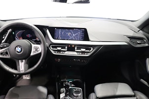 Vehicle image BMW 220i xDrive Gran Coupé