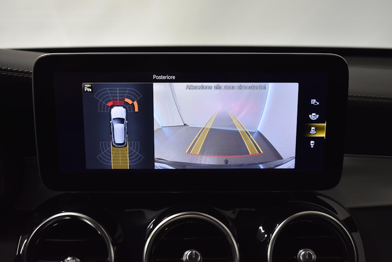 Vehicle image MERCEDES-BENZ GLC 200