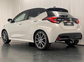 Vehicle image TOYOTA Yaris 1.5 VVT-i HSD GR Sport