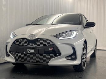 Vehicle image TOYOTA Yaris 1.5 VVT-i HSD GR Sport