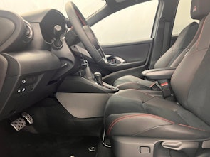 Vehicle image TOYOTA Yaris 1.5 VVT-i HSD GR Sport