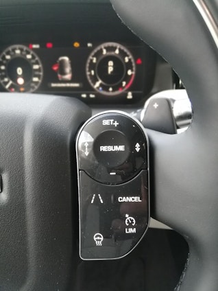 Vehicle image 8 Vehicle image 8