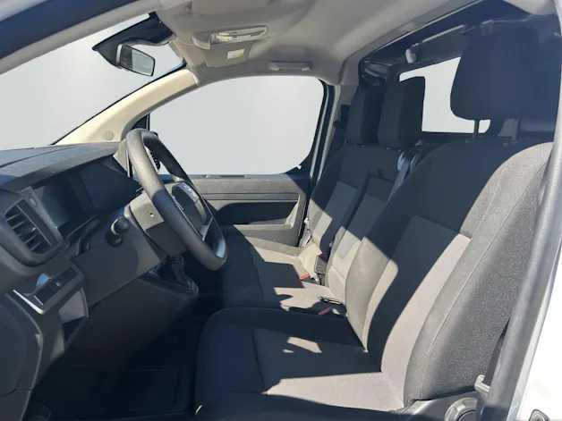 Toyota PROACE Van L2 2.0 D Advanced