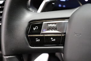 Vehicle image DS AUTOMOBILES 7 Crossback 1.6 PureTech 225 Rivoli