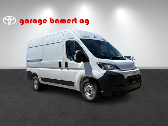 Vehicle image 2 Vehicle image 2