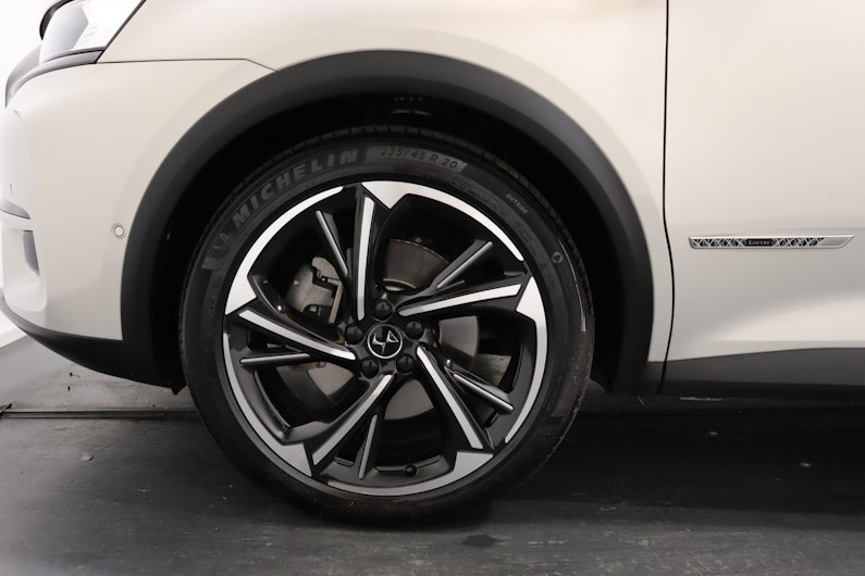 Vehicle image DS AUTOMOBILES DS7