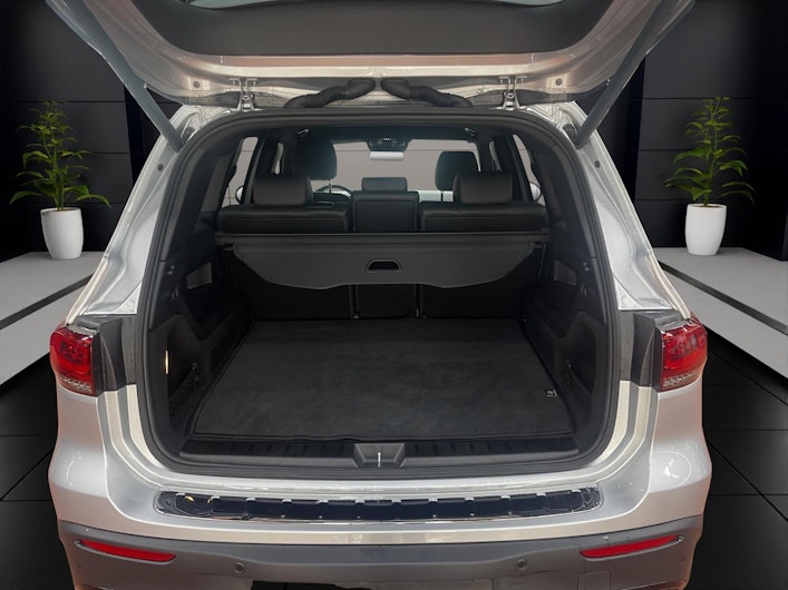 Vehicle image MERCEDES-BENZ EQB 350