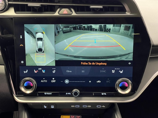 Vehicle image 14 Vehicle image 14