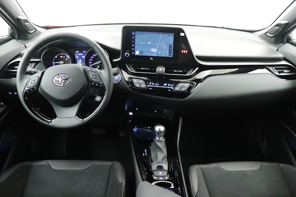 Vehicle image 8