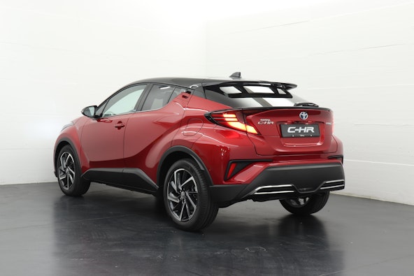 Vehicle image 6