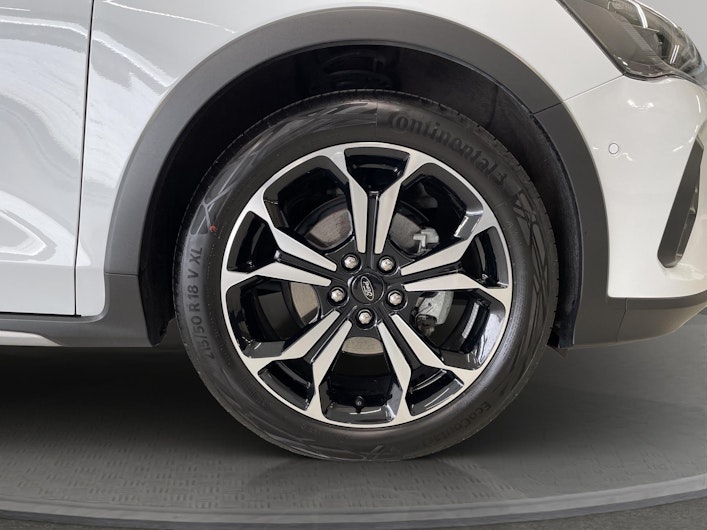 Vehicle image FORD FOCUS