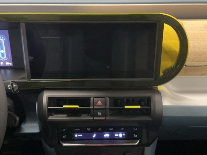 Vehicle image FIAT GRANDE PANDA