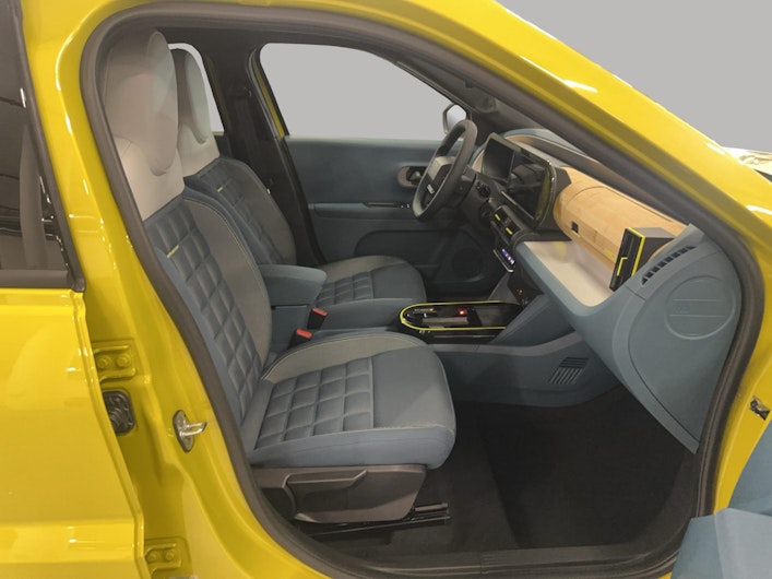 Vehicle image FIAT GRANDE PANDA