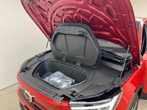 Vehicle image VOLVO C40 P8 Twin Recharge Ultimate AWD / 3,99% Leasing inkl. 1 Jahr Protect Autoversicherung