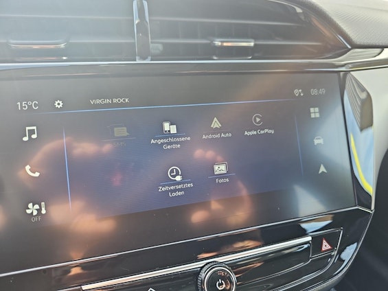 Vehicle image 24 Vehicle image 24