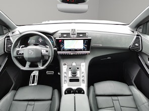 Vehicle image DS AUTOMOBILES DS7 Crossback 1.6 E-Tense So Chic 4x4