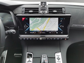 Vehicle image DS AUTOMOBILES DS7 Crossback 1.6 E-Tense So Chic 4x4