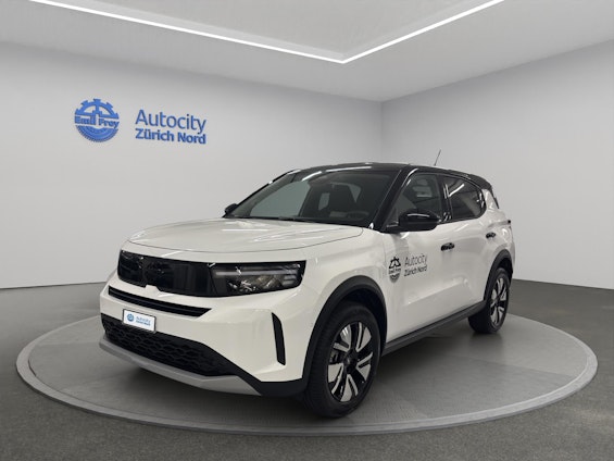 First vehicle image