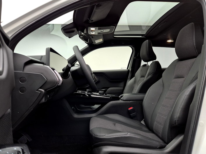 Vehicle image TOYOTA UrbanCruiser