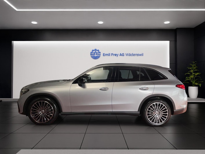 Vehicle image MERCEDES-BENZ GLC 200