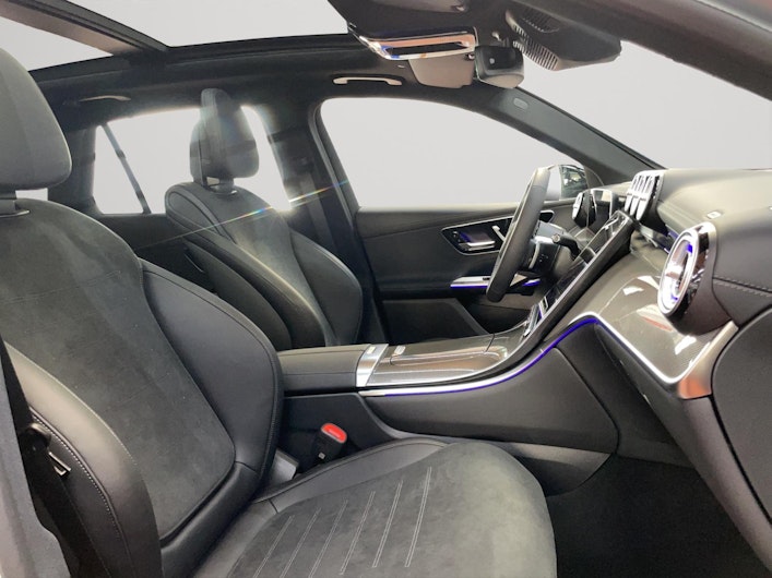 Vehicle image MERCEDES-BENZ GLC 200