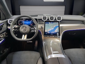 Vehicle image MERCEDES-BENZ GLC 200 AMG Line 4matic