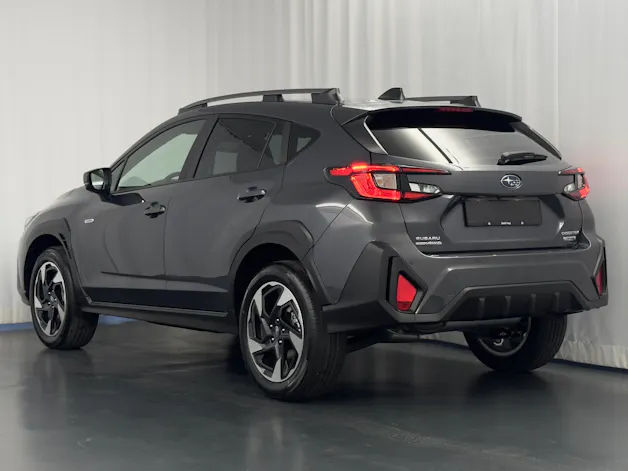 Subaru Crosstrek 2.0i e-Boxer Swiss Plus