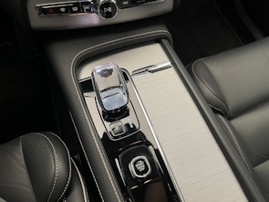 Vehicle image VOLVO XC90 2.0 T8 TE Plus Dark 7P. eAWD