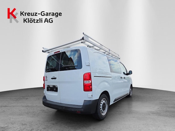 Vehicle image 2 Vehicle image 2