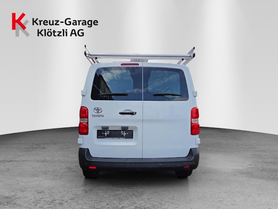 Vehicle image 3 Vehicle image 3