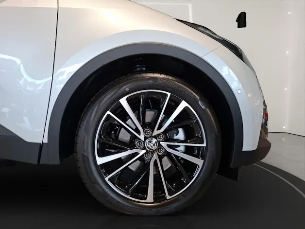 Toyota C-HR 2.0 PHEV Style