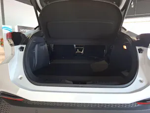 Toyota C-HR 2.0 PHEV Style