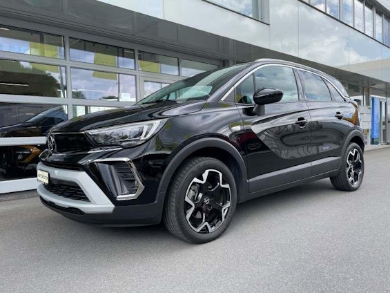 First vehicle image