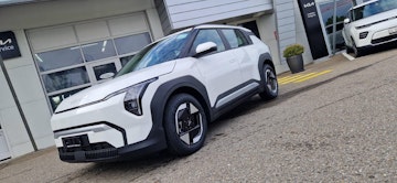 Vehicle image KIA EV3 0