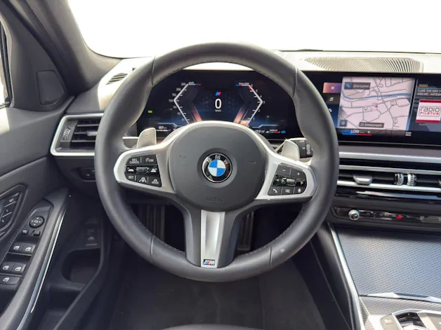BMW 330d xDrive SAG Touring