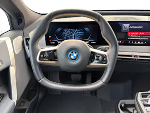 BMW iX M60