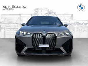 BMW iX M60