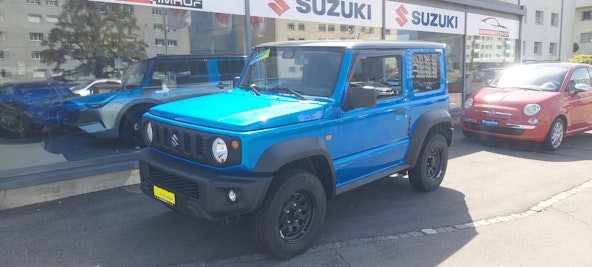 First vehicle image