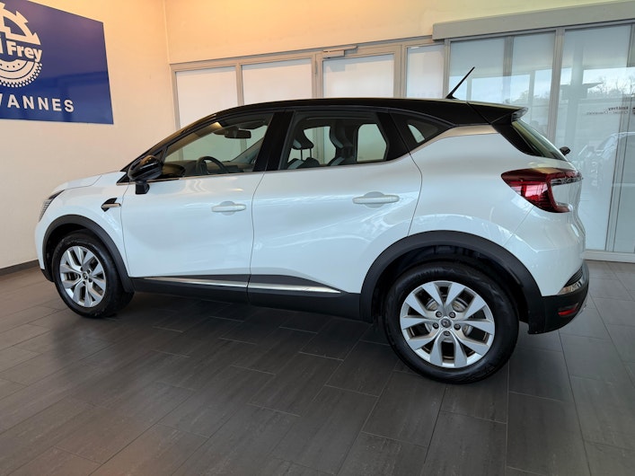 Vehicle image RENAULT CAPTUR