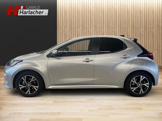 Vehicle image 7