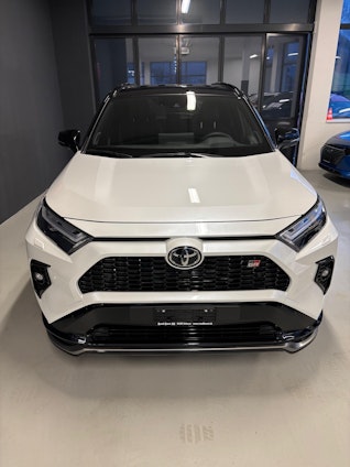 Vehicle image 9 Vehicle image 9